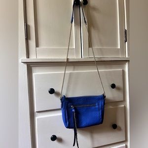 Sam & Libby royal blue snake skin pattern purse